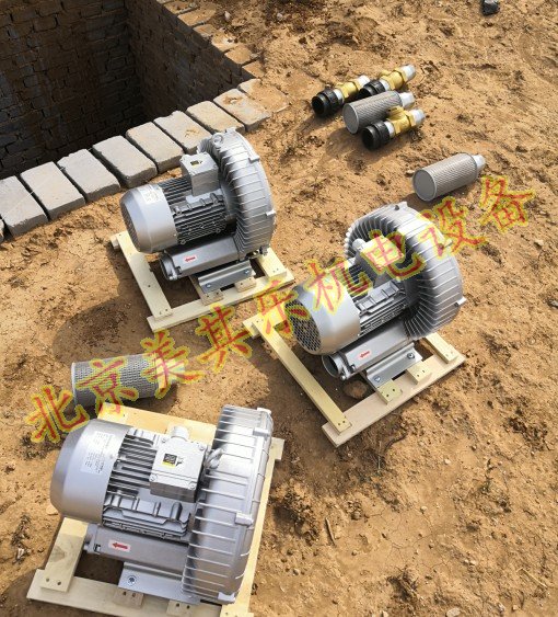 污水曝氣風(fēng)機使用現(xiàn)場